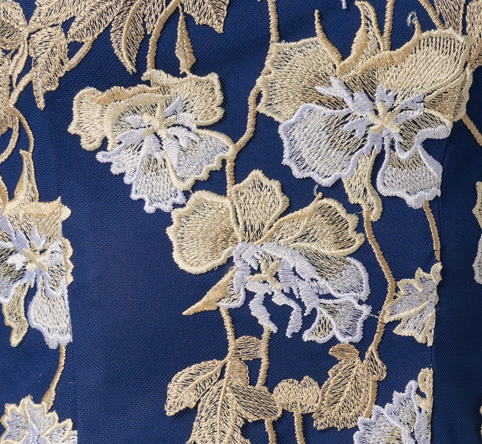 Sleeveless Illusion Floral Embroidery Sheath Dress In Navy Ecru