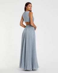 Blue Ruched Chiffon Sleeveless Gown With 3D Flower